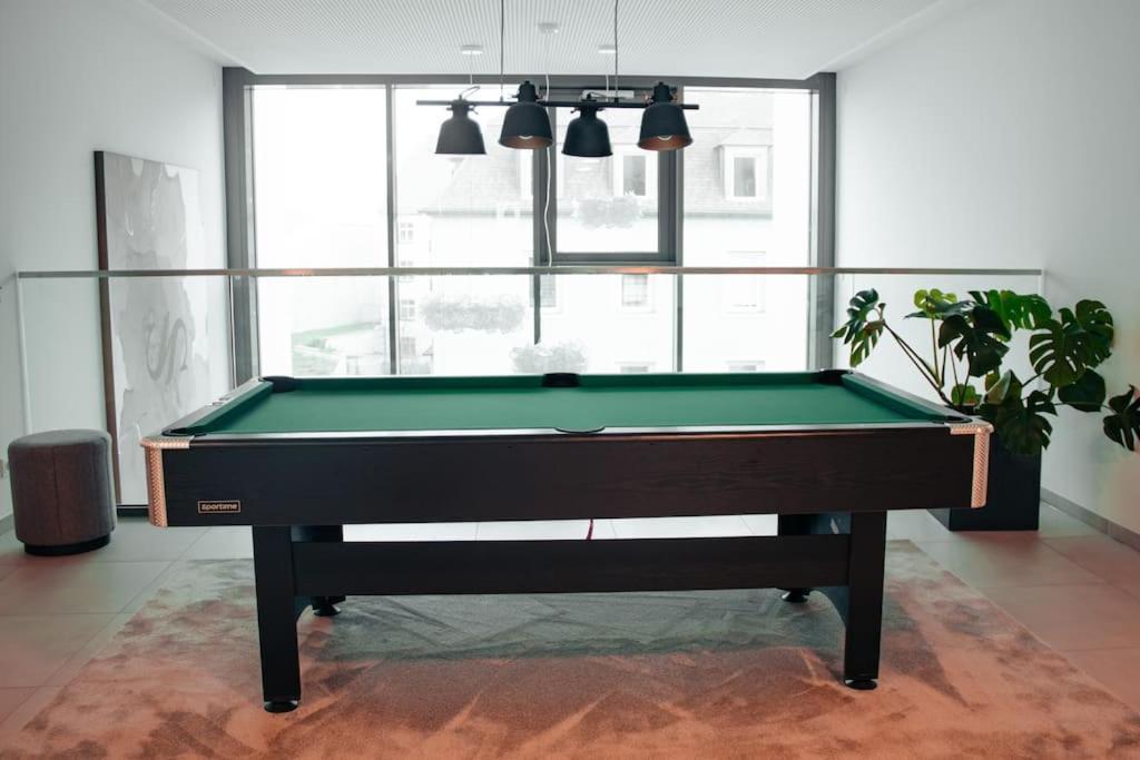 Modern 2 R-Apartment/Netflix/Fitness/Billiard Dresden Buitenkant foto